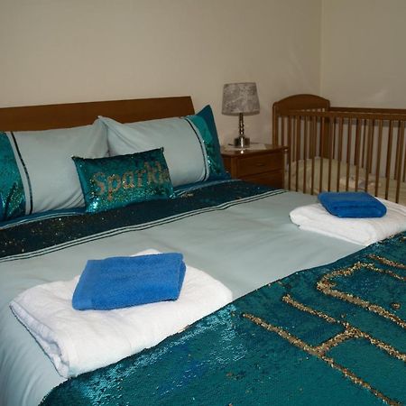 Zizis Place ซานตาครูซ ภายนอก รูปภาพ